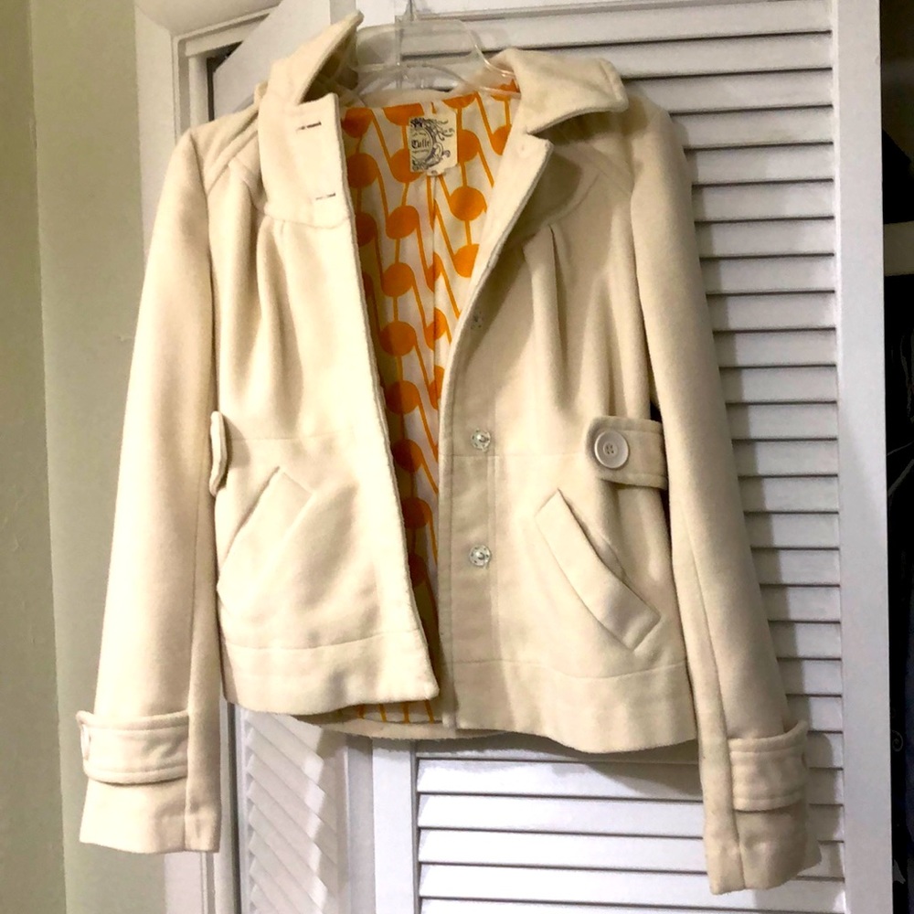 Cute coat!